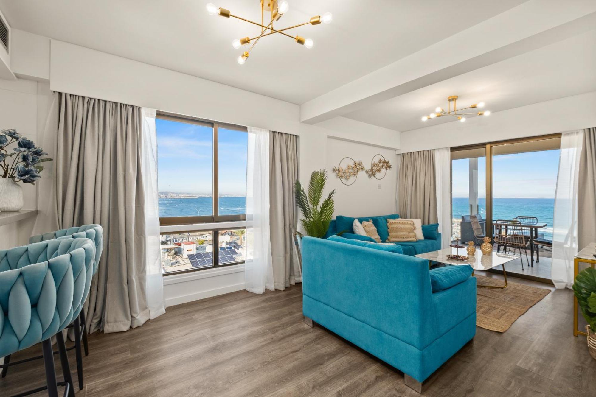 Lazuli Sea View Beachfront Ap 254 Ларнака Экстерьер фото